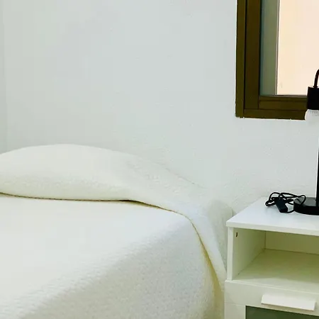 Amazing 2 Bedrooms In Centre Appartement Marbellac