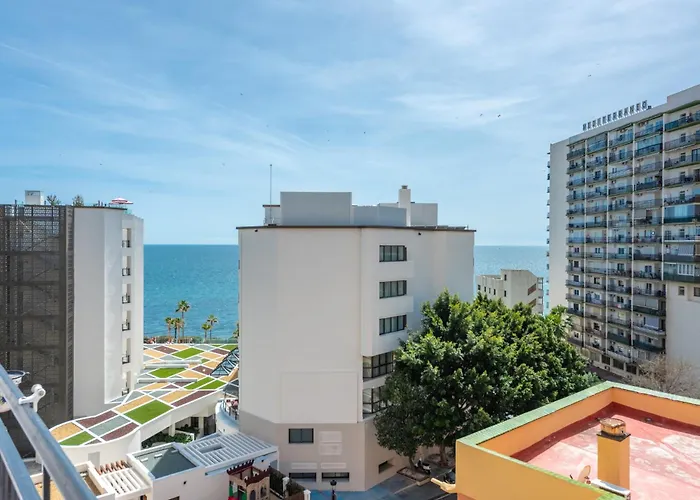 Amazing 2 Bedrooms In Centre *