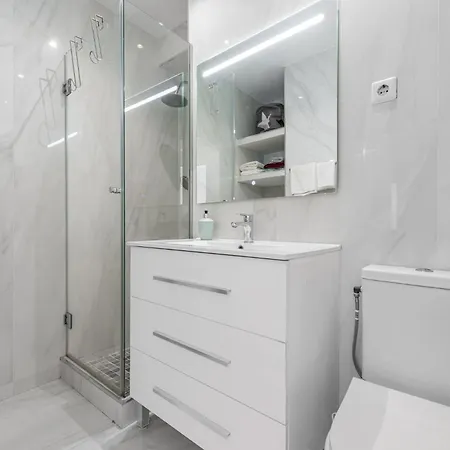 Amazing 2 Bedrooms In Centre * Марбелья
