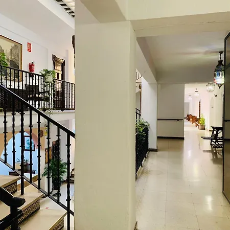 Amazing 2 Bedrooms In Centre Марбелья