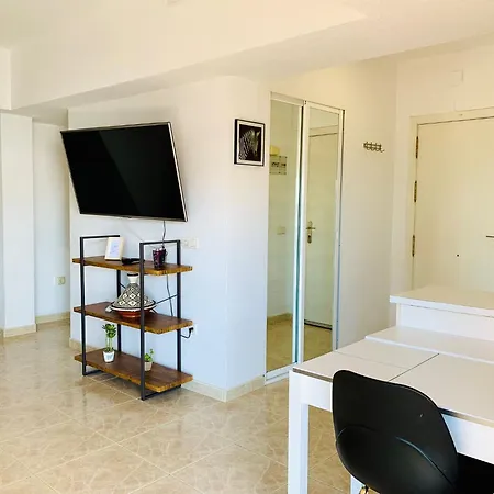 Apartment Amazing 2 Bedrooms In Centre