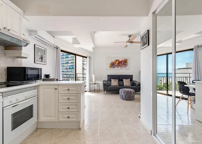 Amazing 2 Bedrooms In Centre * Marbella