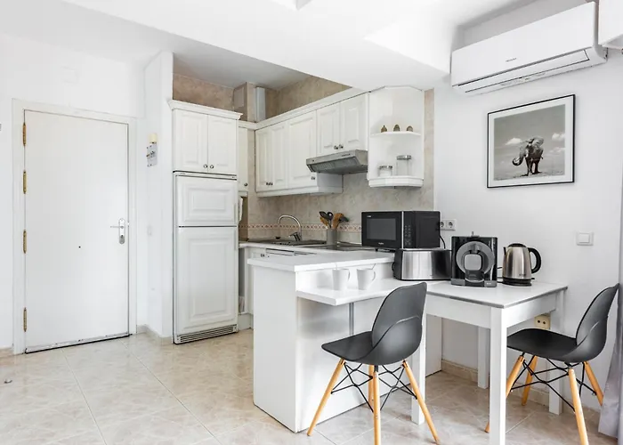 Amazing 2 Bedrooms In Centre Apartamento